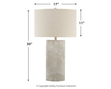 Bradard 2-Piece Table Lamp Set in Brown by Ashley at Eve Furniture