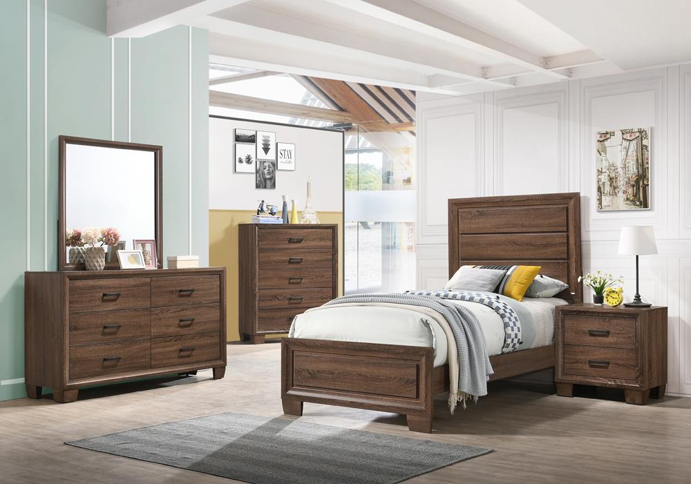 Brandon Medium Warm Brown 4-Piece Twin Panel Bedroom Set