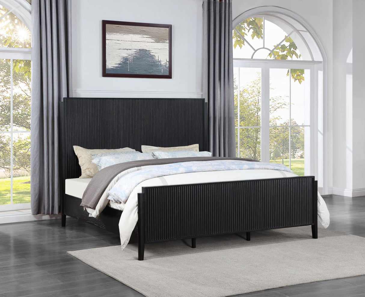 Brookmead Eastern King Bed Black