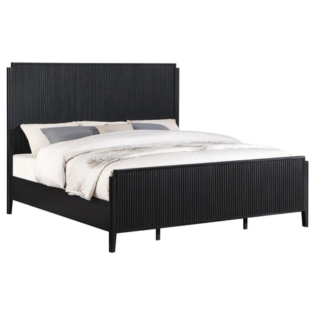 Brookmead Eastern King Bed Black