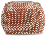 Brynnsen Rust/Ivory Pouf