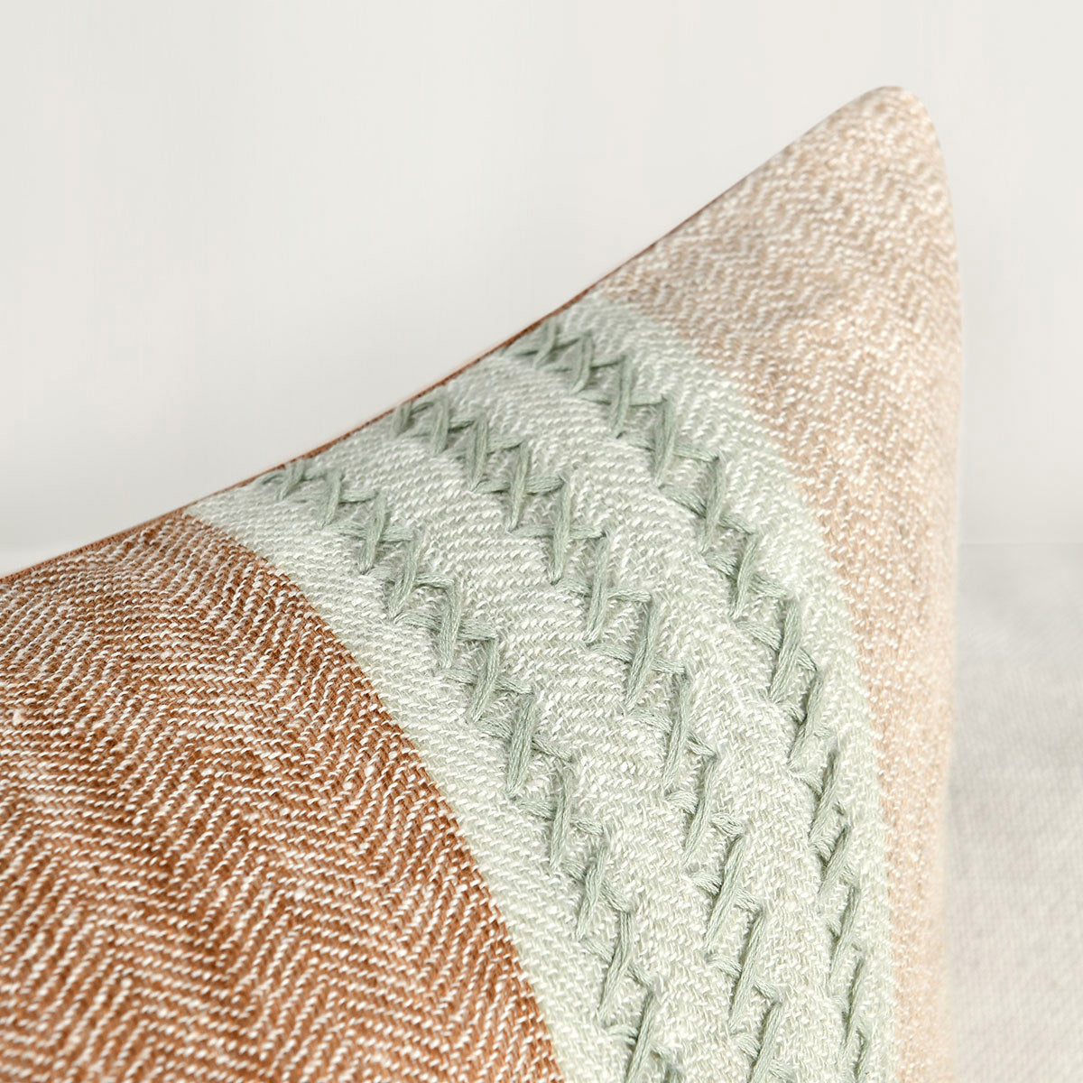 BW Sherry Hazel/ Natural 22x22 Throw Pillow (Set of 2) by Classic Home at Eve Furniture