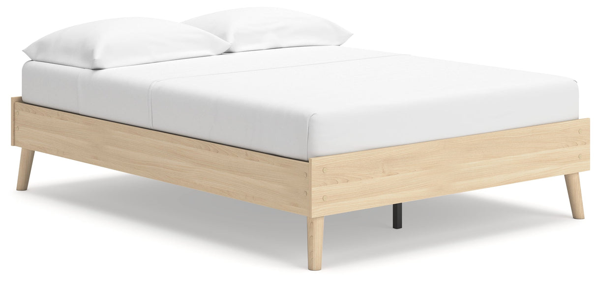 Cabinella Tan Full Platform Bed