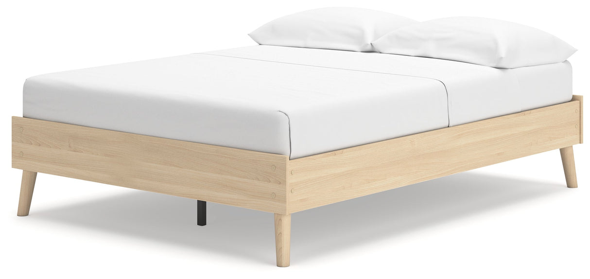 Cabinella Tan Full Platform Bed