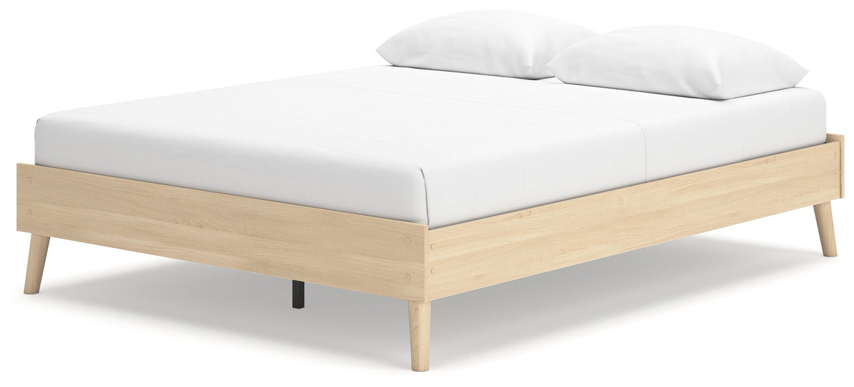 Cabinella Tan Queen Platform Bed