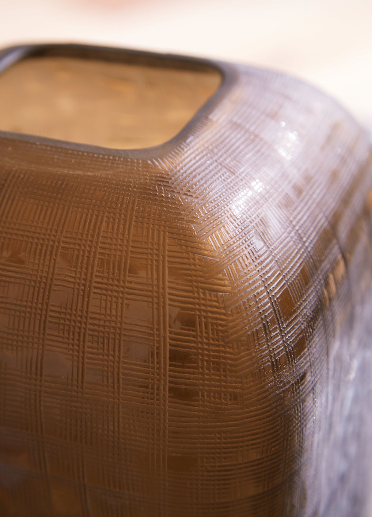 Capard Brown Vase by ASHLEY FURNITURE at Eve Furniture