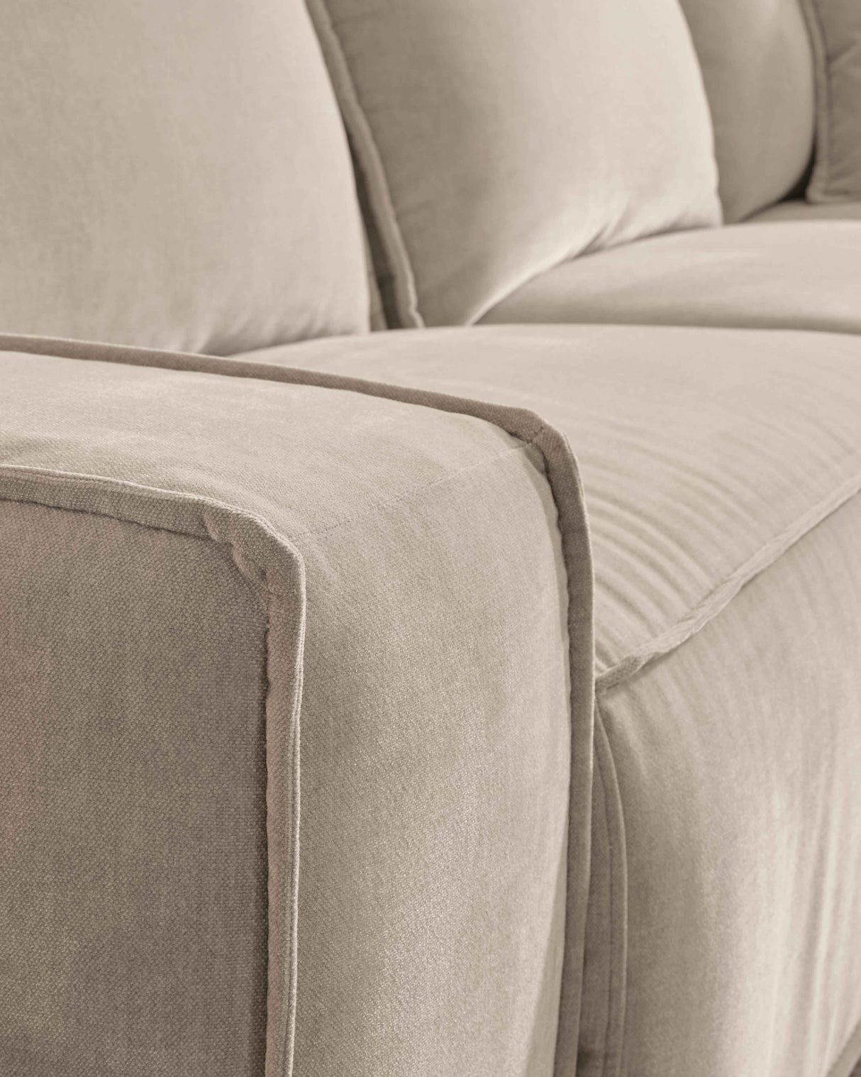 Carceri Cashmere 5-Piece Power Sectional Reclining Sofa by Ashley at Eve Furniture