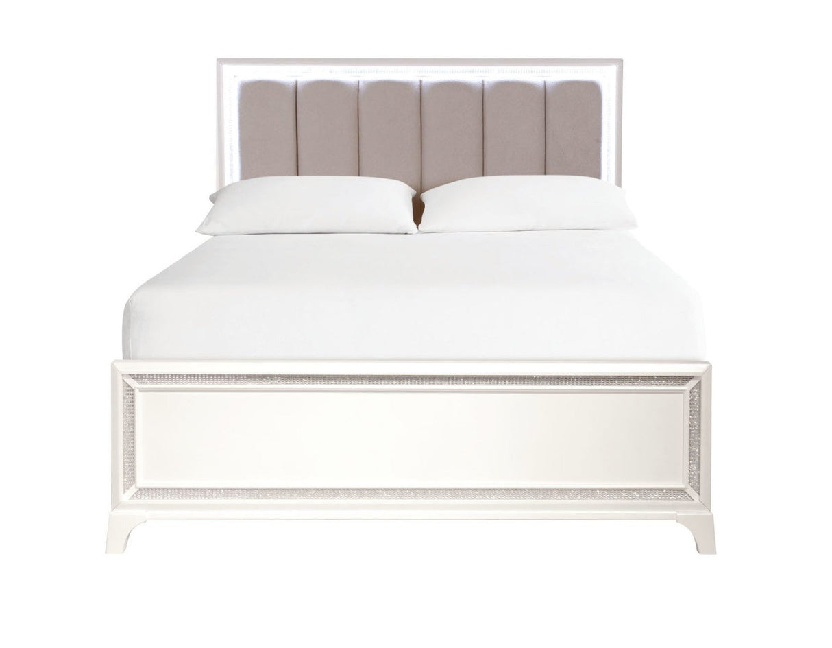 Cassie Queen Illuminating 4-Piece Glam Queen Bedroom Set(Queen Bed, Nightstand, Dresser and Mirror)