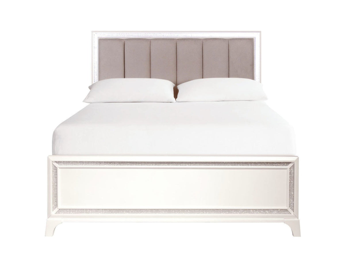 Cassie Queen Illuminating 4-Piece Glam Queen Bedroom Set(Queen Bed, Nightstand, Dresser and Mirror)