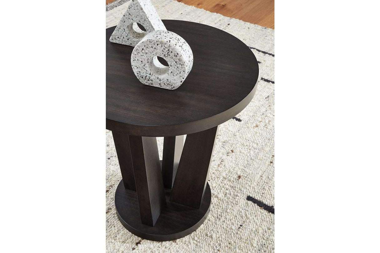 Chasinfield Dark Brown Coffee Table and 2 End Tables by Ashley at Eve Furniture