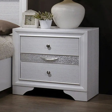 Chrissy White 4-Piece Queen Bedroom Set by Furniture of America at Eve Furniture