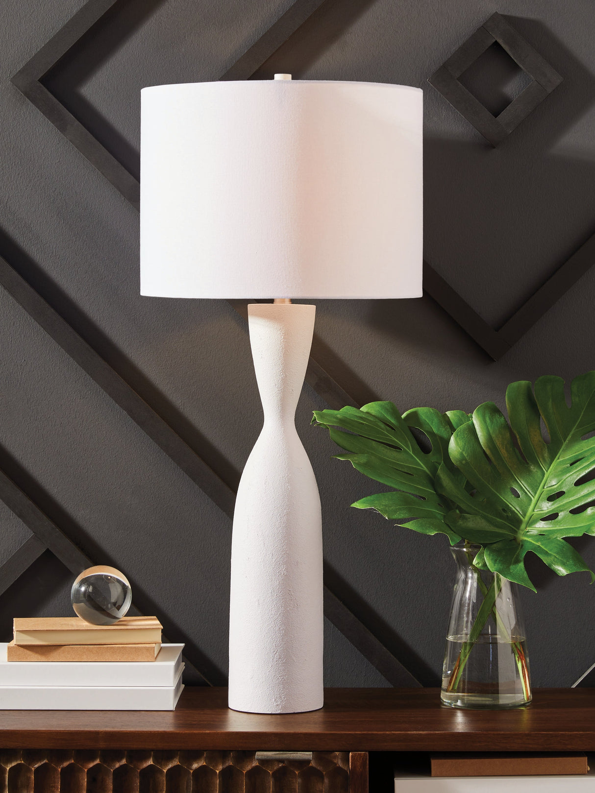 Davinford White Table Lamp by ASHLEY FURNITURE at Eve Furniture