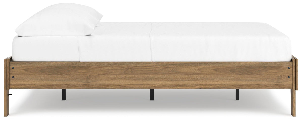 Deanlow Honey Full Platform Bed by Ashley at Eve Furniture