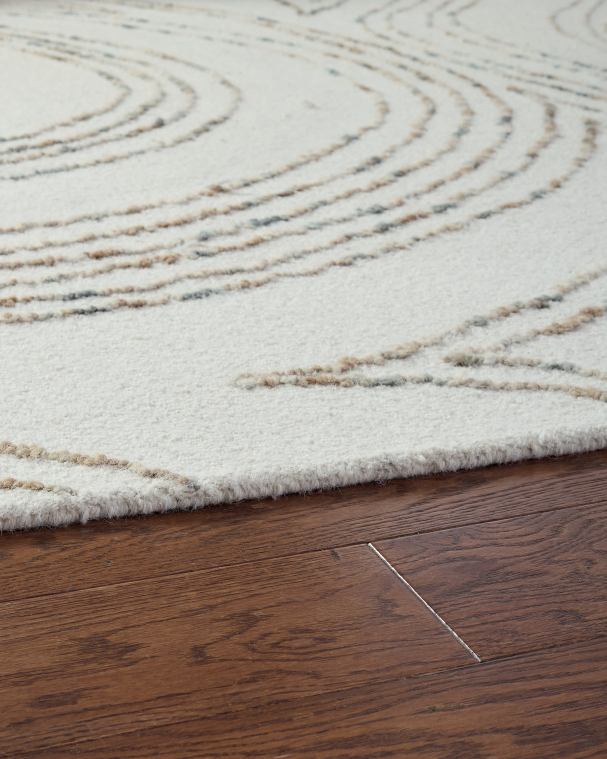 Deenbury Ivory/Green/Brown Large Rug by ASHLEY FURNITURE at Eve Furniture