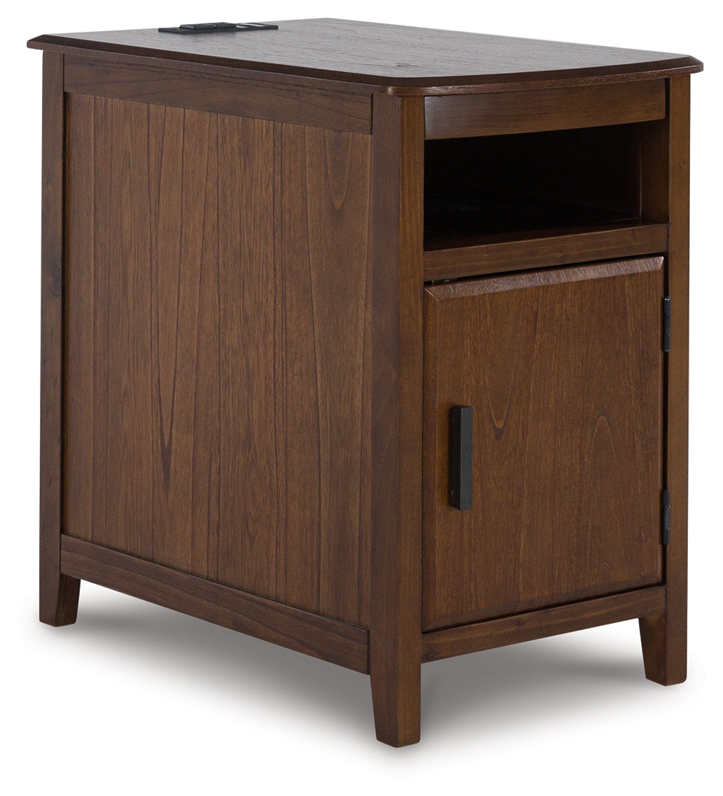 Devonsted Brown Chairside End Table