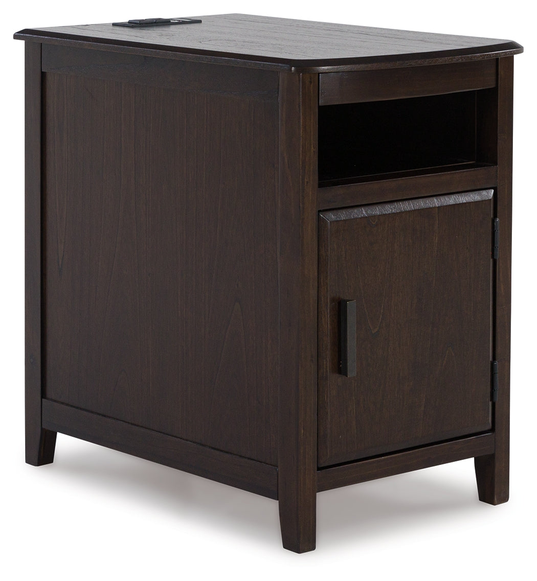 Devonsted Dark Brown Chairside End Table