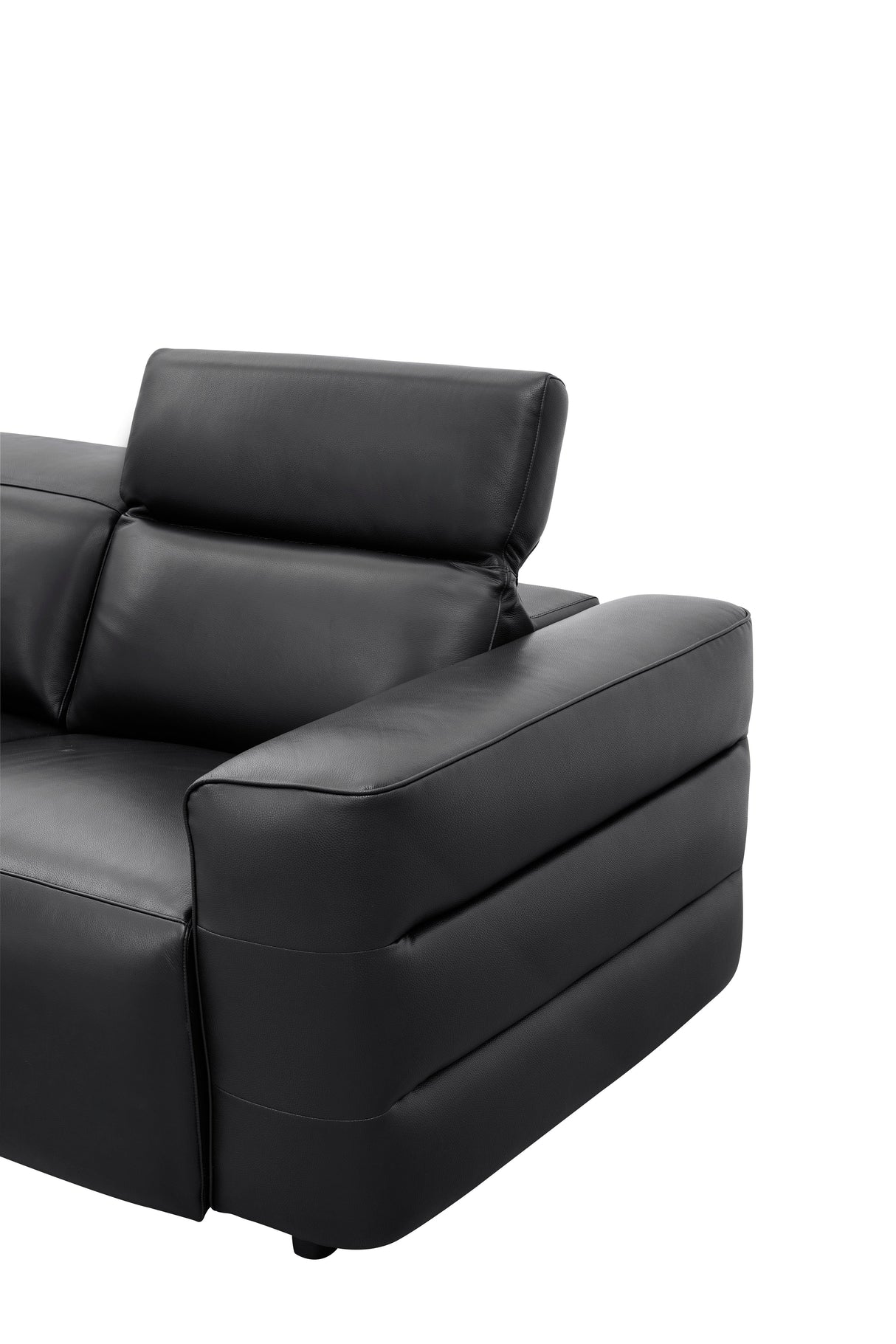 Diamante Black 5-Piece 3 Power Recliner Row by New Era Innovations at Eve Furniture
