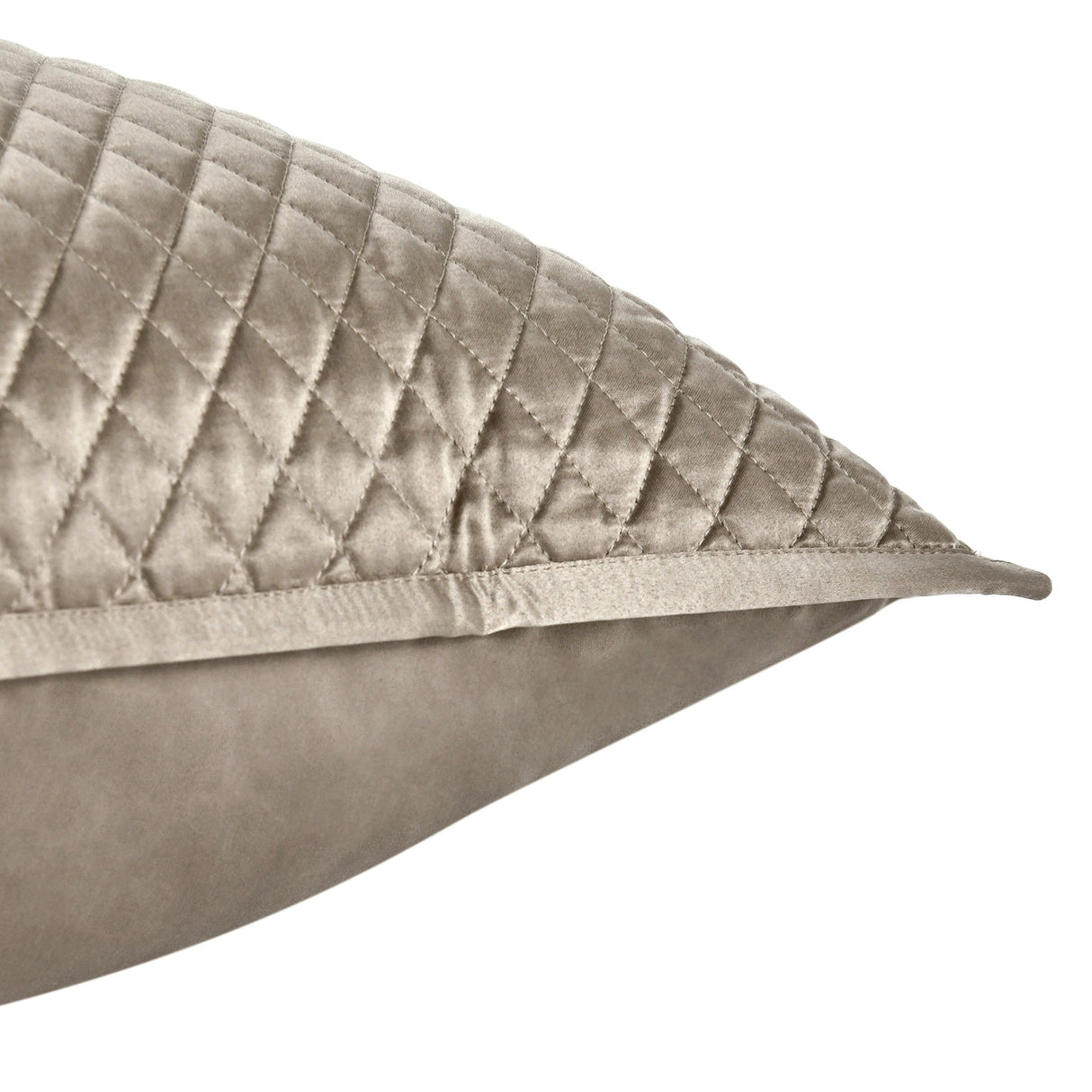 Diamond Pebble Quilt Collection by Classic Home at Eve Furniture