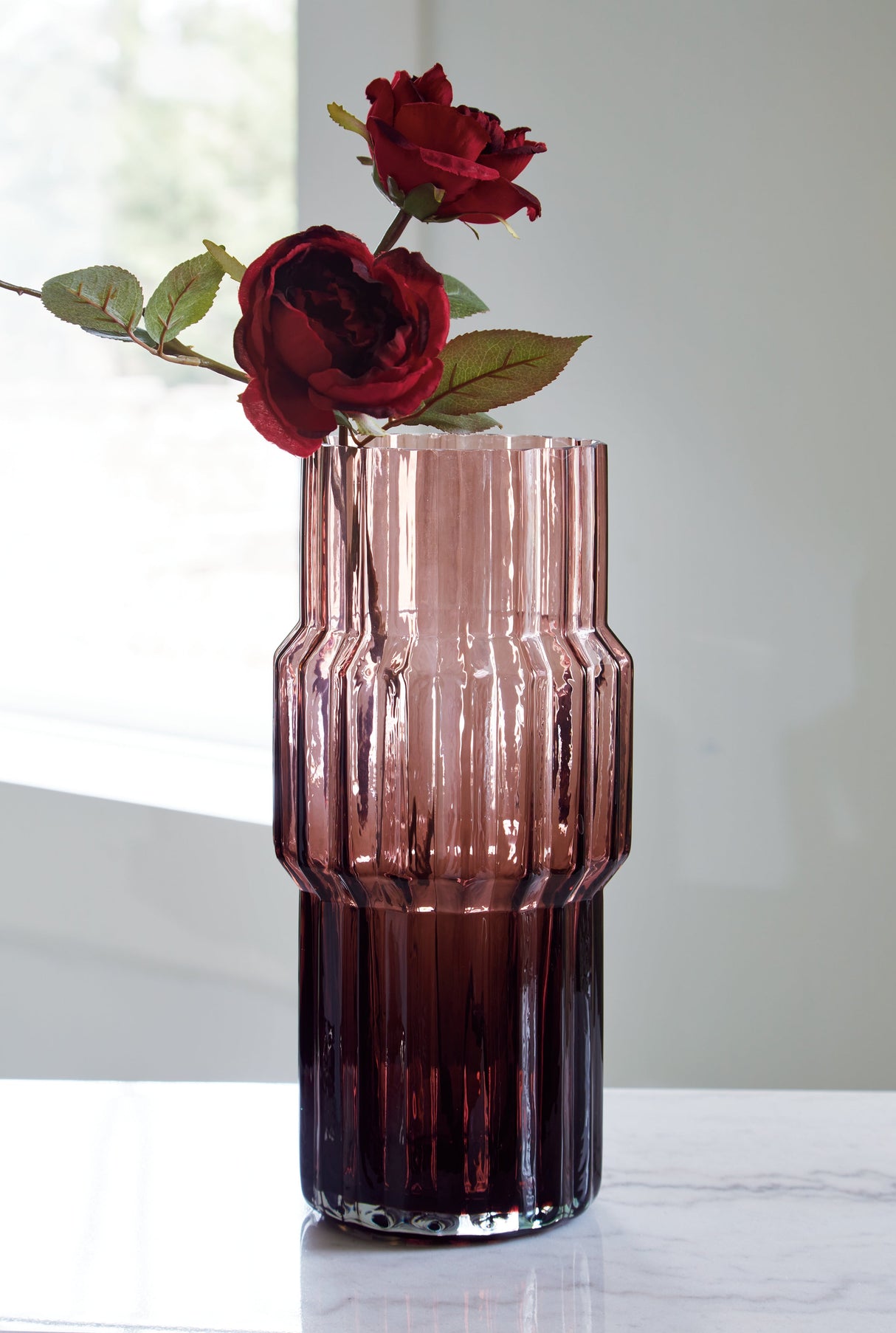 Dorlow Mauve Vase