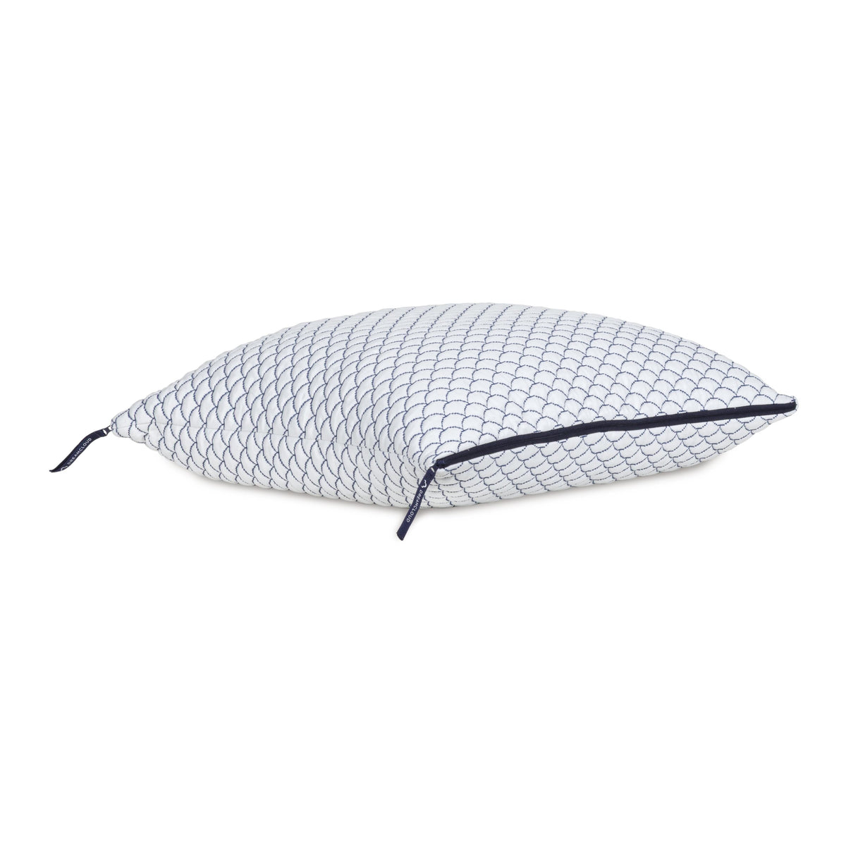 DreamCloudTM Classic White Queen/King Pillow (Set of 4) by Ashley at Eve Furniture