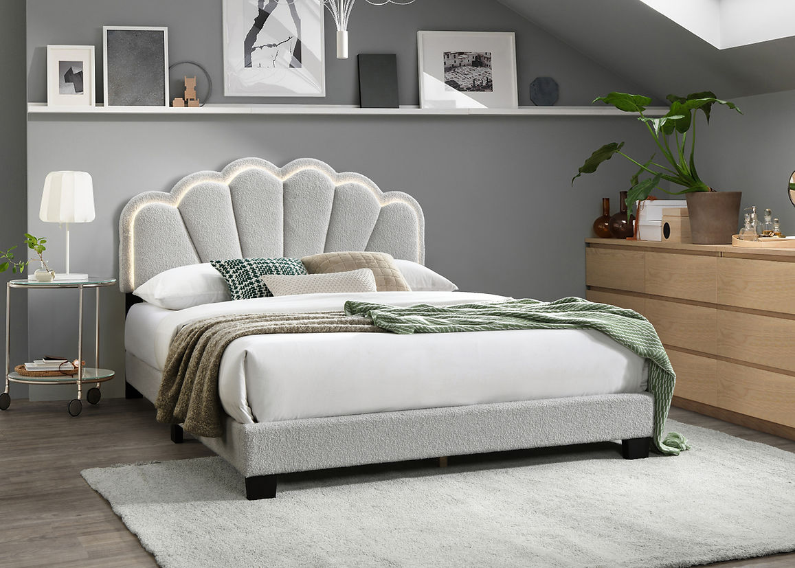 B9132 Gul (Grey) King Bed