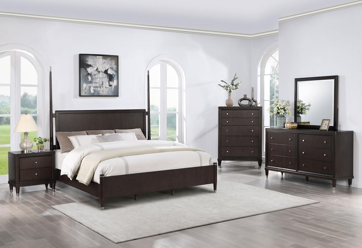 Emberlyn Brown 5-Piece Eastern King Poster Bedroom Set