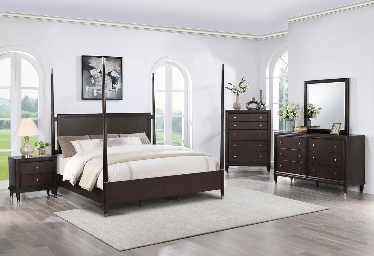 Emberlyn Brown 6-Drawer Bedroom Dresser with Mirror