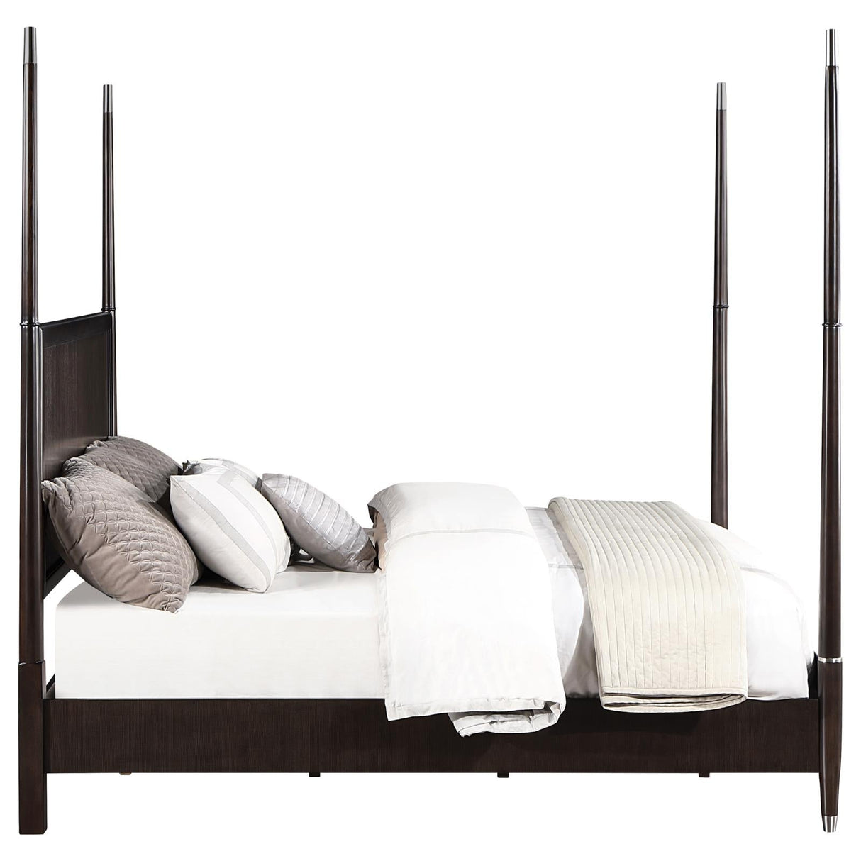 Emberlyn Eastern King Poster Bed Brown