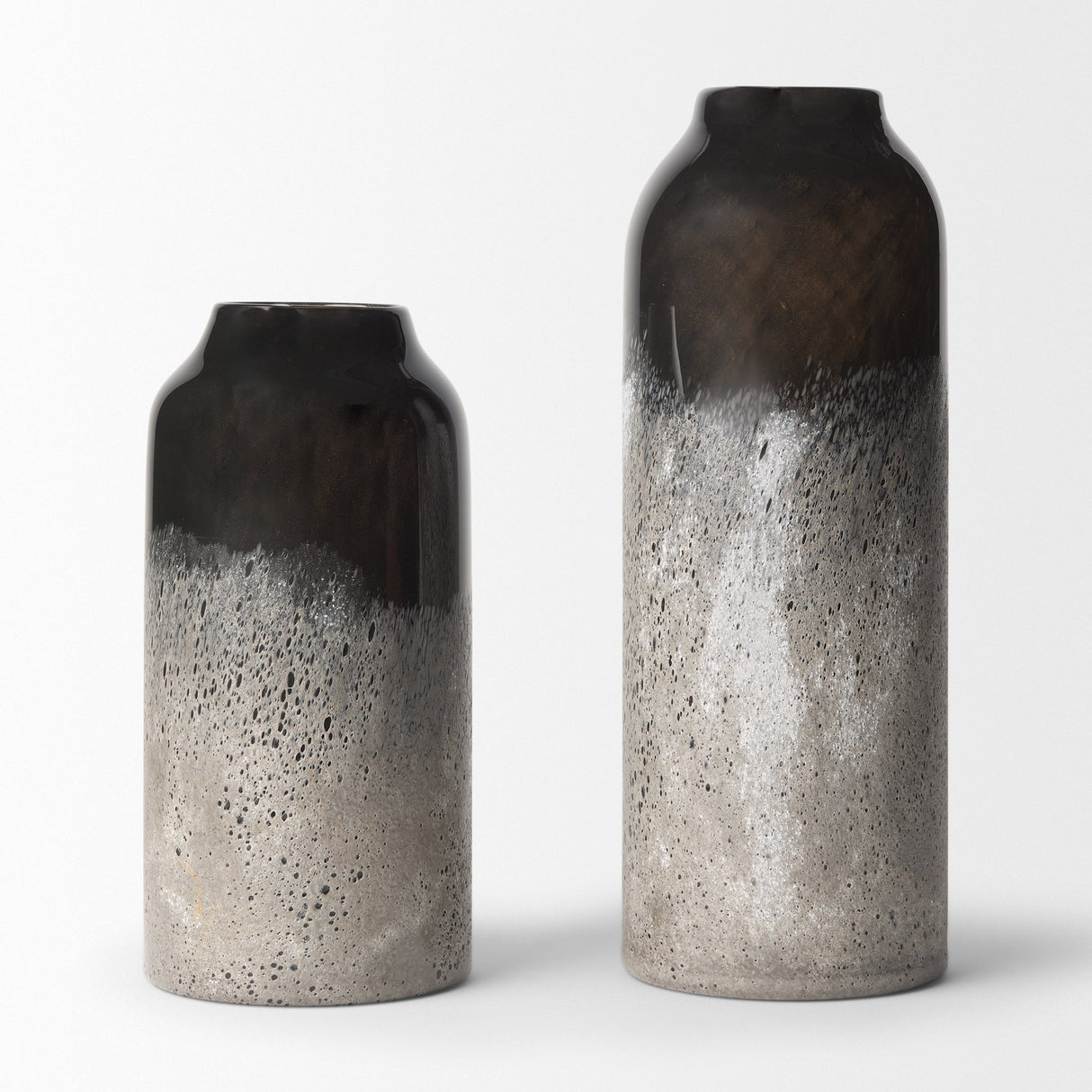 Emu Short Black w/ Gray Vase by Mercana at Eve Furniture