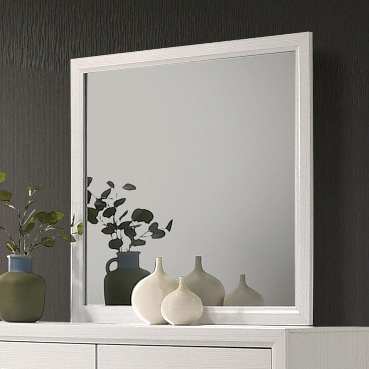 Errico White Mirror by Furniture of America at Eve Furniture