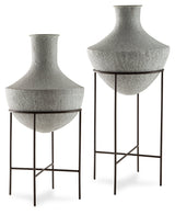 Estonbank Vase Set by Ashley at Eve Furniture
