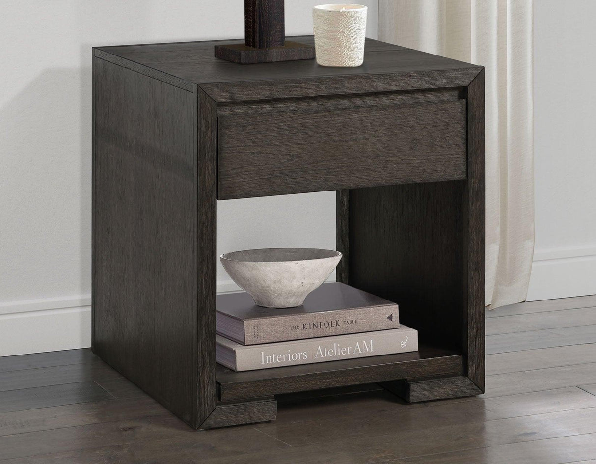 Evan 24″ End Table by Steve Silver at Eve Furniture