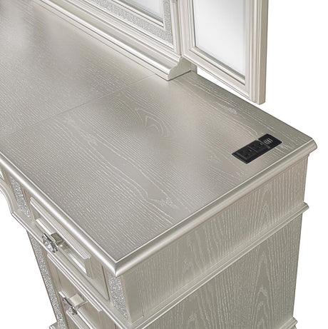 Evangeline Silver Oak 3-piece Vanity Table Set with Tri-Fold Mirror and Stool by Coaster at Eve Furniture