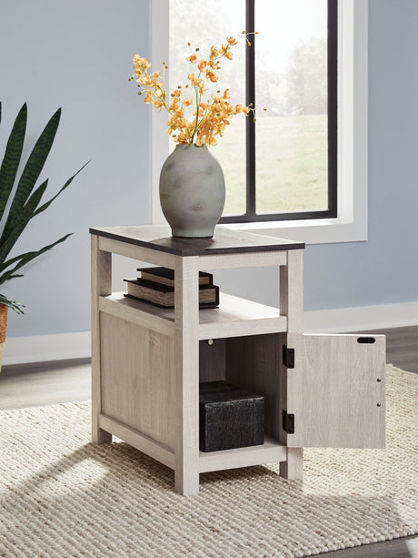 Fendenmore Two-tone Chairside End Table by Ashley at Eve Furniture
