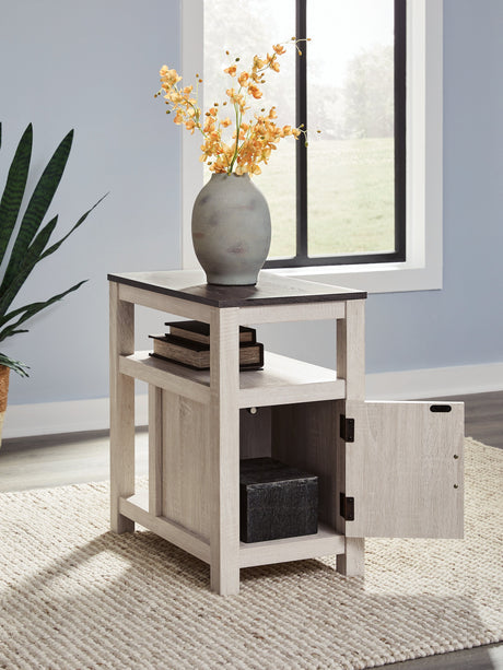 Fendenmore Two-tone Chairside End Table by Ashley at Eve Furniture