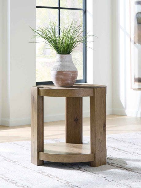 Flangren Light Brown End Table by Ashley at Eve Furniture