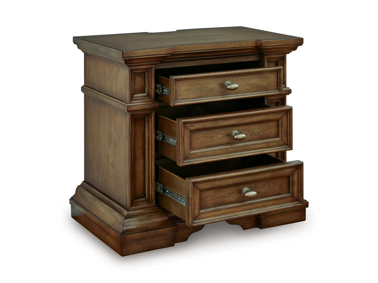 Frantanna Brown Panel Bedroom Set by Ashley at Eve Furniture