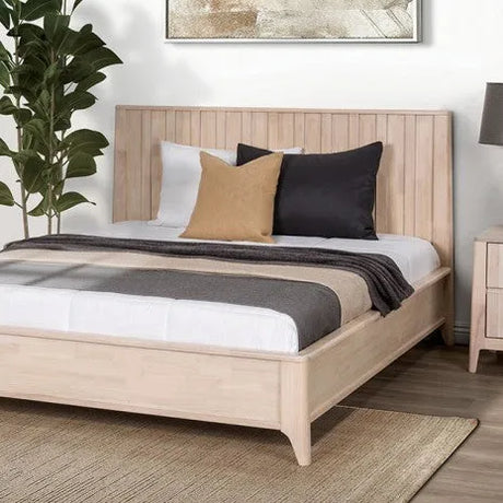 Gervais White Wash 4-Piece Queen Bedroom Set by Furniture of America at Eve Furniture