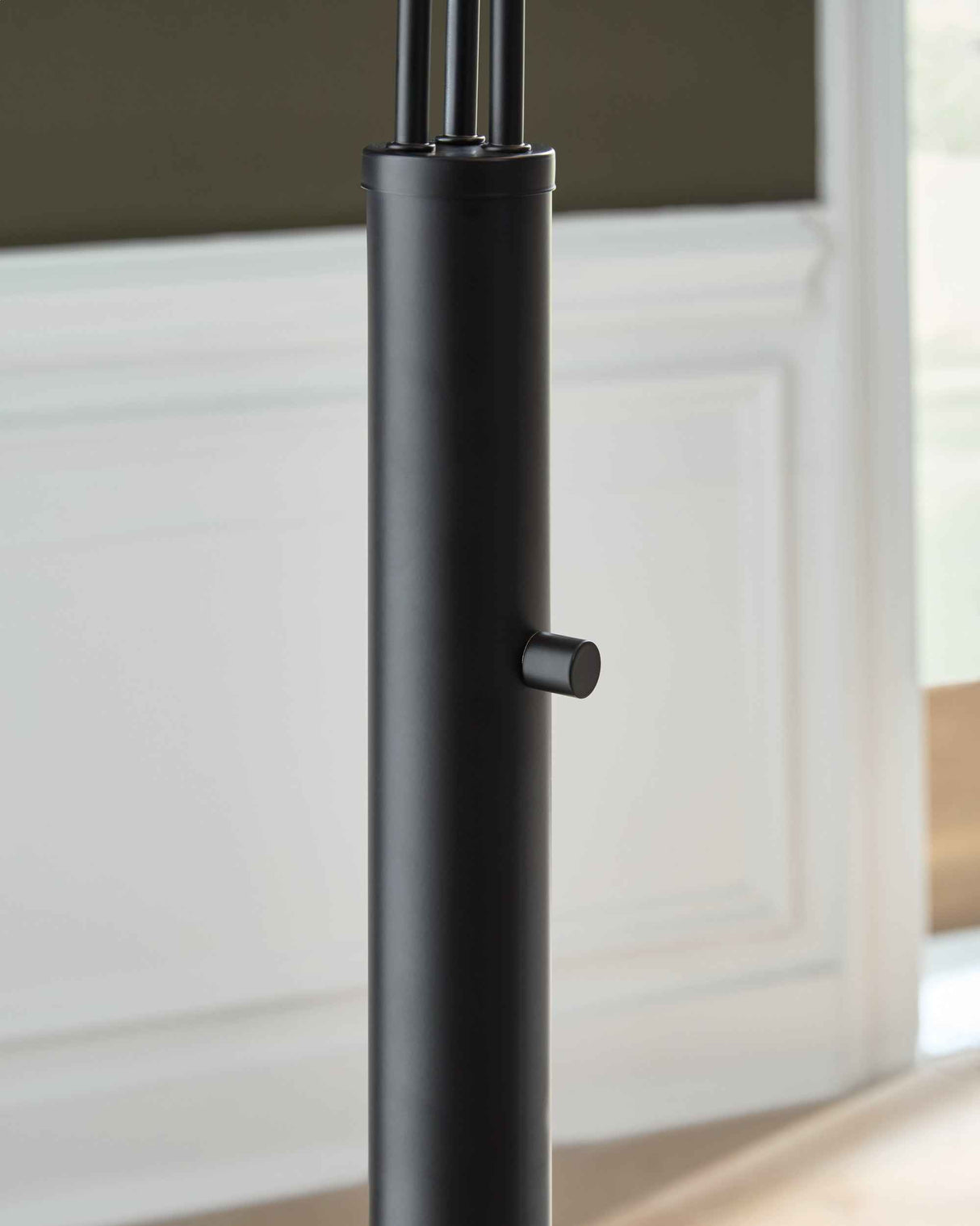 Gibbswellner Black Arc Lamp by Ashley at Eve Furniture