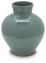 Giliburgh Antique Blue Vase by Ashley at Eve Furniture