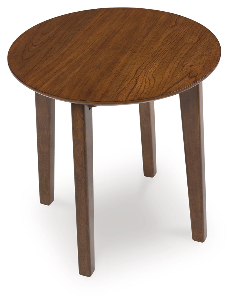 Gordonay Brown Table (Set of 3) by ASHLEY FURNITURE at Eve Furniture
