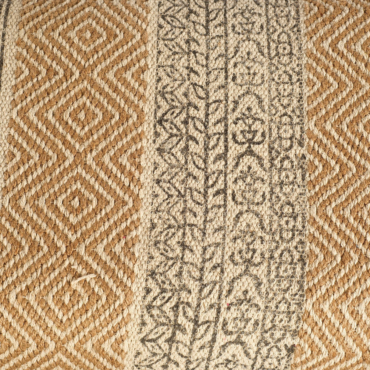 Greenfield II Patterned Tan Upholstered Wood Frame Accent Bench by Mercana at Eve Furniture