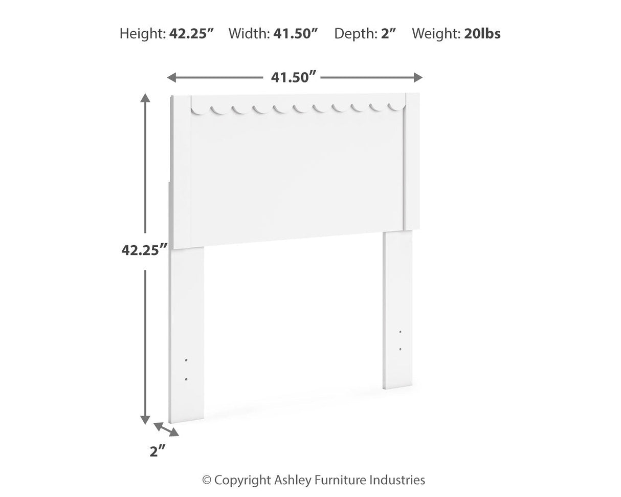 Hallityn Twin Panel Headboard with Dresser and Nightstand in White