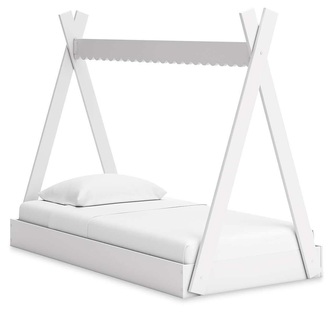 Hallityn White Twin Tent Bed