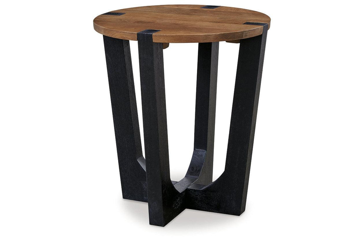 Hanneforth Brown/Black Coffee Table and 2 End Tables by Ashley at Eve Furniture