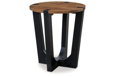 Hanneforth Brown/Black Coffee Table and 2 End Tables by Ashley at Eve Furniture