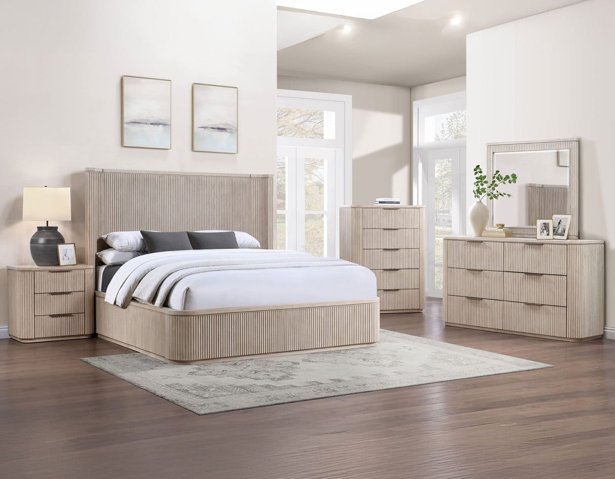 Henry Reeded Queen 4-Piece Bedroom Set, Tan Finish