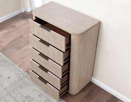 Henry Reeded Queen 4-Piece Bedroom Set, Tan Finish by Steve Silver at Eve Furniture