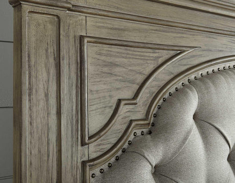 Highland Park Queen Bed, Waxed Driftwood by Steve Silver at Eve Furniture