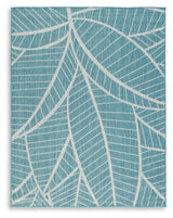 Hulsia Ivory/Aqua 8' x 10' Rug